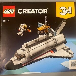 LEGO Creator 3-in-1 Space Explorer set 31117